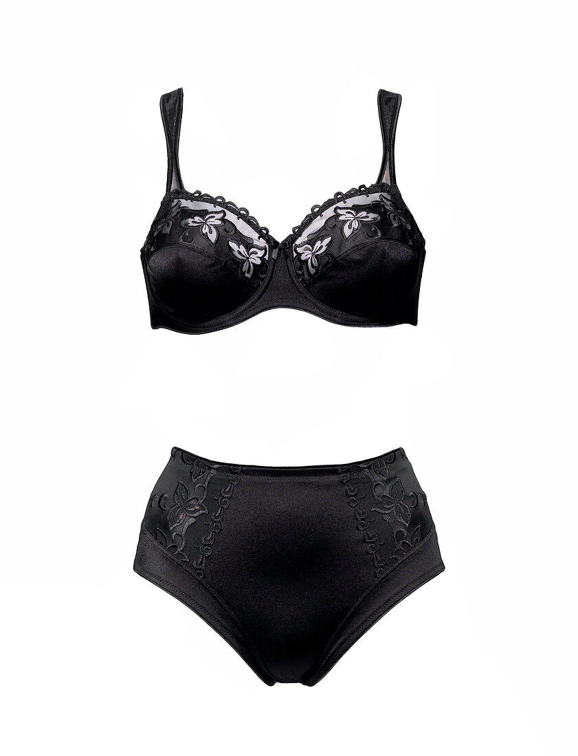 Luxury Black Floral Lace Lingerie Set – Soft Support Bra with Body Shape Stretchable Panty